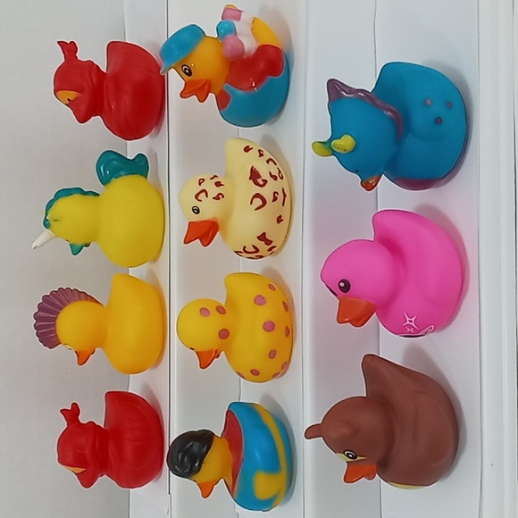 UNBRANDED RUBBER DUCK COLLECTION - Picture 5 of 8